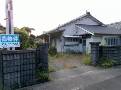 Tarumi City Shinjo (Kokubu Station) single-story building 7DK