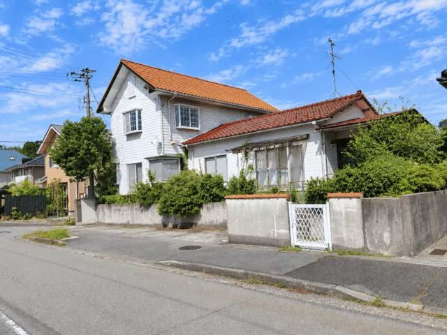 Komatsu City, Nishikaruimachi 4-chome (Komatsu Station) 2-story building 7K