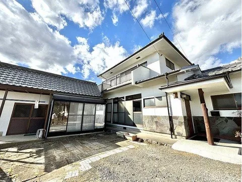 Oaza Ashida 9.8 million yen