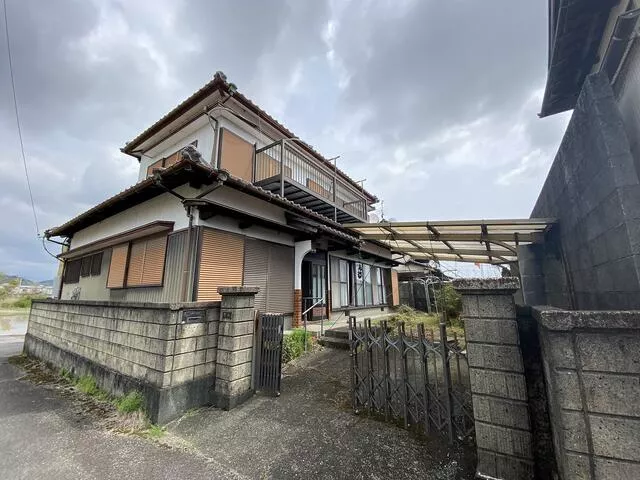 Kochi City, Haruno-cho Hirooka-naka 2-story 8DK