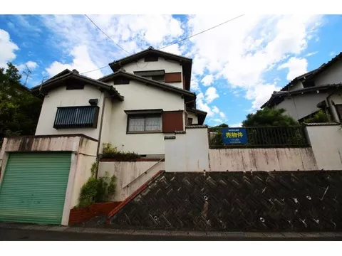 ◆7 minutes on foot from Meitetsu "Omagawa" Station◆About 2 minutes on foot from Meitetsu Bus "Omagawa" Stop◆All rooms have two sides of sunlight