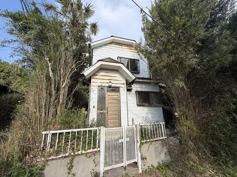 Yokosuka City, Nuruidocho 4-chome (Shioiri Station) 2-story 3DK