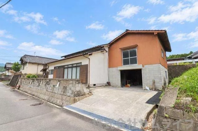 Kama City Kaminishigō (Katsuragawa Station) 2-story 3LDK