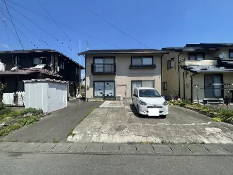 Kitakami City, Shimoezuriko 16-chiwari (Ezuriko Station) 2-story 3LDK