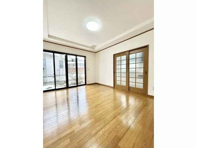 [Open House] Parking for 3 cars available / Quiet residential area / Low traffic volume in the surrounding area