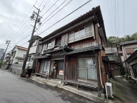 Chita County, Minamichita Town, Oaza Shirasaki, Matoba 2-story building 7DK