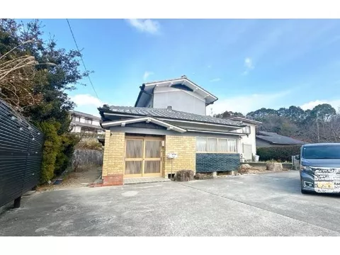 104 tsubo lot with a large garden◎ Within walking distance of Yamato Nara Station♪ Renovated in 2014!