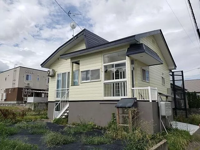 Used single-family home in Matsubara-cho, used house
