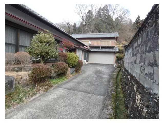 Nagado (Nishi-Kani Station) 9.8 million yen