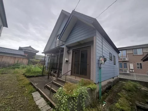 School Town 1 (Mitsuke Station) 2,480,000 yen