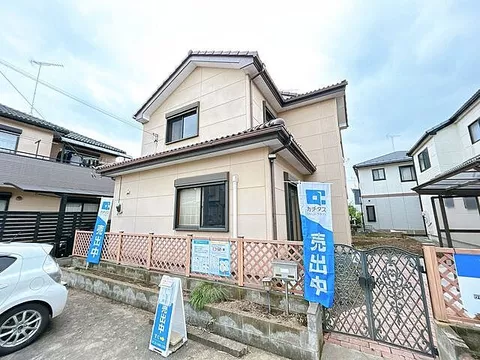 Used single-family home in Hanyu City, Oaza Fujii Uekumi, detached house