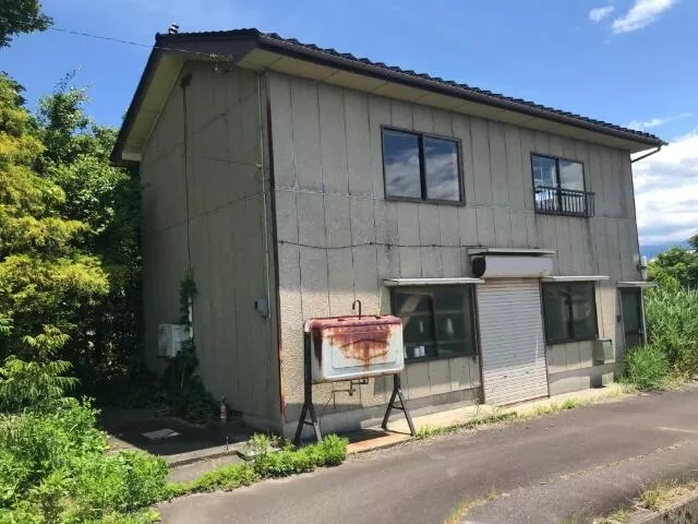 Nakaniikawa District Tateyama Town Urata Shin 2-story one-room