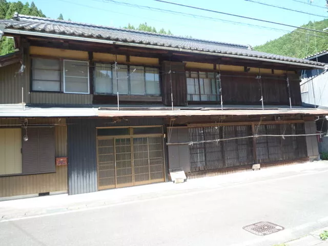 Higashitakara-gun, Toei Town, Oaza Furukusa, Aza Koto Kita Asai (Toei Station) 2-story 9DK