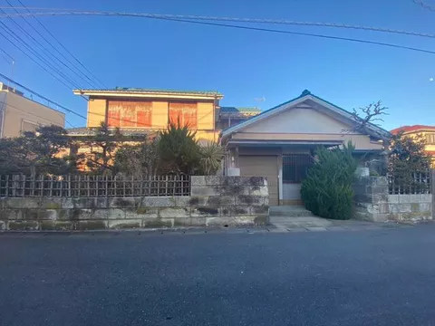 Choshi City, Uchihama Town (Kannon Station) 2-story building 8DK