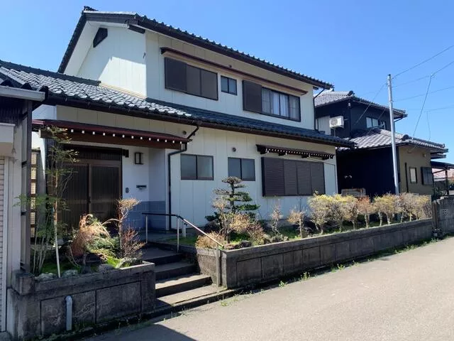 2-story building, 5LDK, 2-chome Shin-Kuzuryu, Maruoka Town, Sakai City