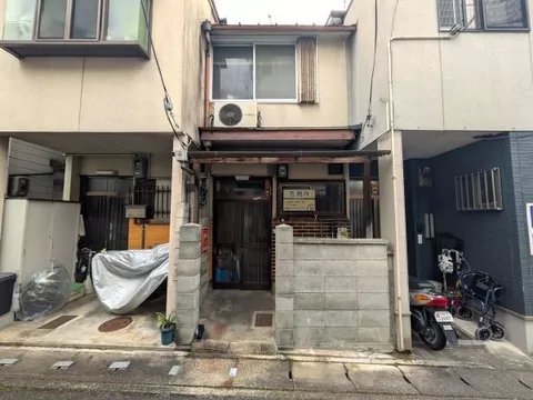 Tokiwanishi-cho, Ukyo-ku, Kyoto City (Tokiwako Station) 2-story 3DK
