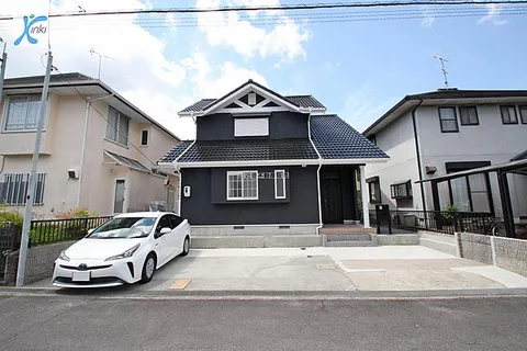 Used single-family home, Kintetsu Osaka Line Nabari Station, 8 minutes by bus, get off at Fukigaoka, 9 minutes on foot