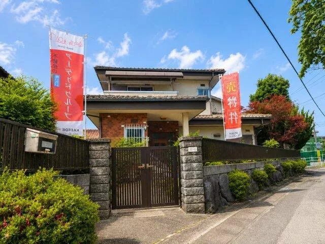 Higashiomi City, Kamihata Town (Ichibeh Station) 2-story 4LDK