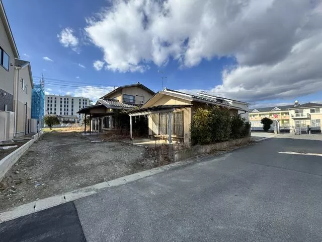 Soma City, Tsukanomachi 1-chome (Soma Station) 2-story 8LDK