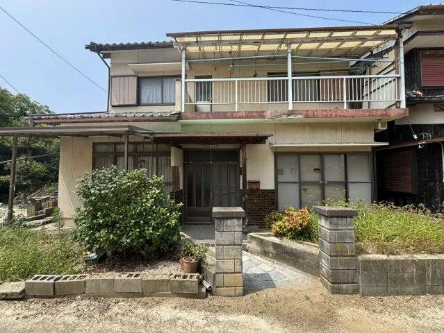 Matsuyama City, Doteuchi (Iyo-Hojo Station) 2-story building 6DK
