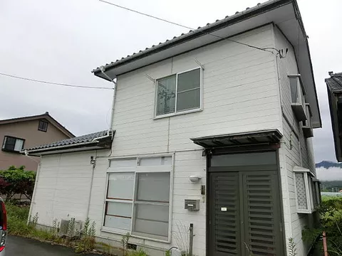 Used single-family home, Bus, get off at Gajo Bridge, 6-minute walk