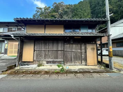 Kitamuro-gun Kihoku Town Ouga (Ouga Station) Single-story building 3DK