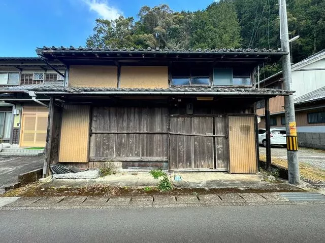 Kitamuro-gun Kihoku Town Ouga (Ouga Station) Single-story building 3DK