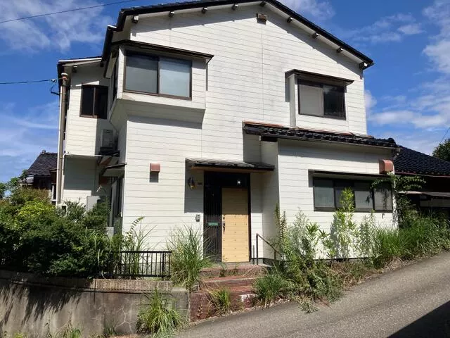 Kanazawa City, Yamanoue Town (Higashi-Kanazawa Station), 2-story, 5DK