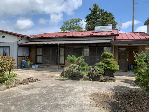 Wakuyacho, Todagun, Aza Sanjukenyashiki (Kogota Sta.) Single story house, 5SDK

3.8 million yen