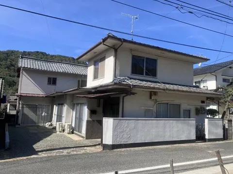 2-story, 7DK, Higashichujo, Kanbe Town, Fukuyama City (Yudamura Station)