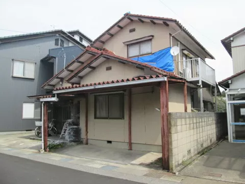 Hayashi-cho, Komatsu-city （Awazu station） 2F 5K

1.8 million yen