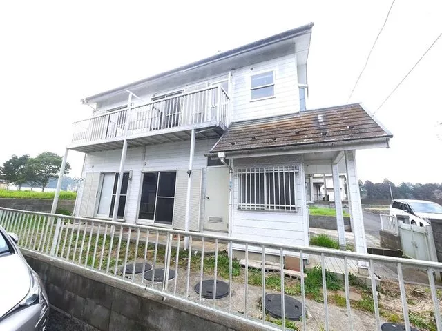 4.5 million yen, Haniya