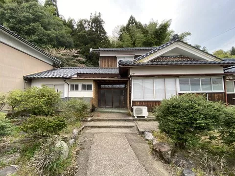 Fukui City, Kamitenka Town, 2-story 9DK