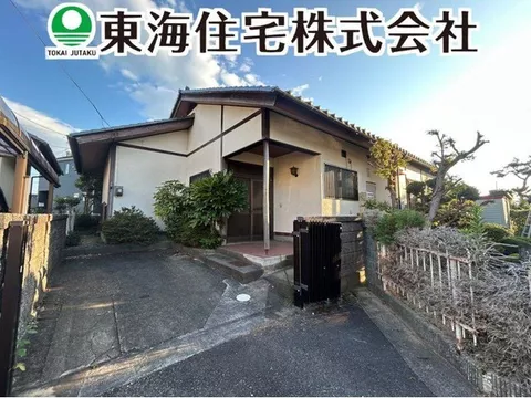 Recommended for families, couples, and single households! Good access to Asaka Bypass!