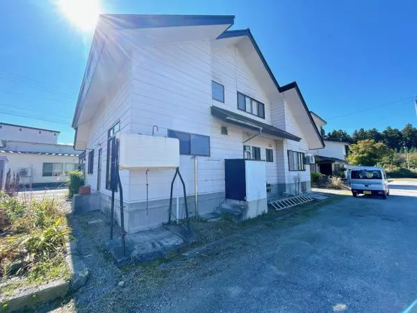 2-story building, 7DK, 1-chome, Higoodori, Yonezawa City (Yonezawa Station)