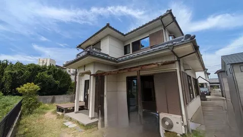 Mitoyo City, Takase Town Kamitakase (Takase Station) 2-story building 5DK