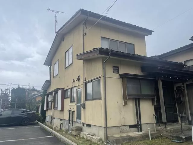 Nanyo City, Miyauchi (Miyauchi Station) 2-story 4DK