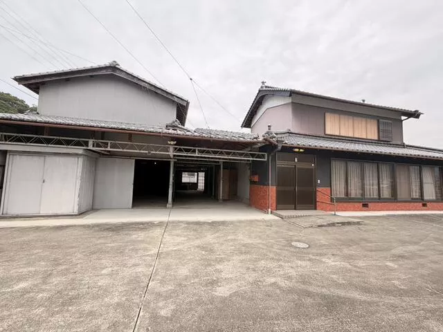 Mima City, Mima Town, Taniguchi (Awa-Handa Station) 2-story building 6DK
