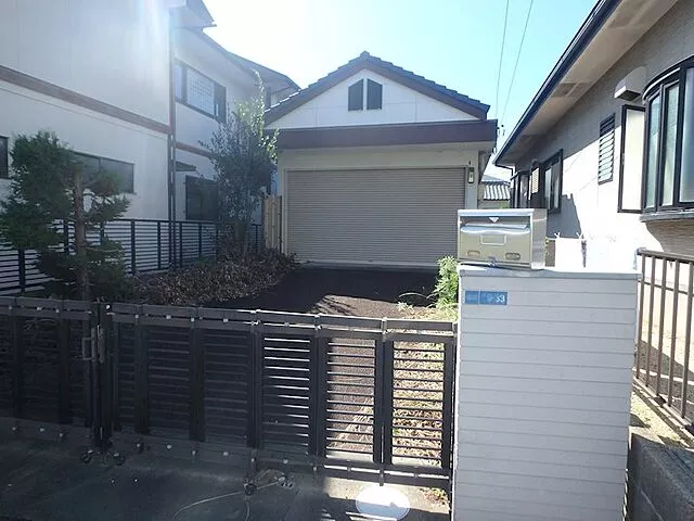 Used single-family home 12 minutes on foot from Kintetsu Nagoya Line Shirako Station