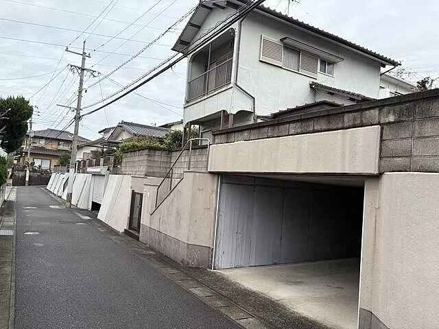 Used single-family home Yurigahill 1-chome house