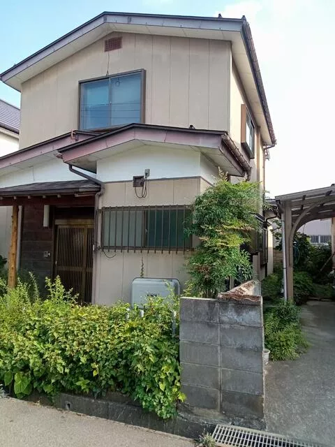 Aizuwakamatsu City, Nishinengun 2-chome (Nishiwakamatsu Station) 2-story building 6K