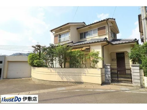 【Hanano Elementary School・Ishikidai Junior High School Area】【Immediate viewing available】【With garage】【4DK】