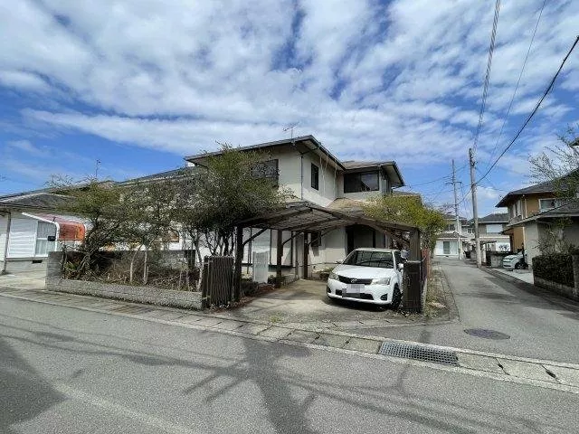 Nakajima (Iwade Station) 9.8 million yen