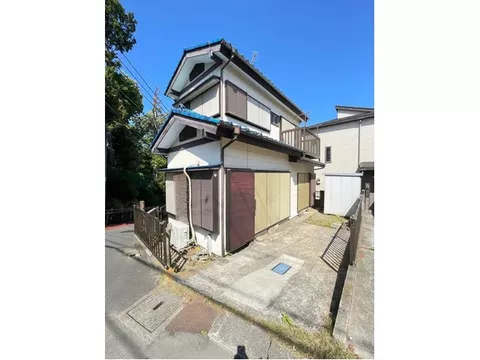 Yamazaki Town renovated house! Space for 2 cars available! Can also be used as an investment!