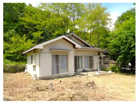 No buildings in front, enjoy the view of the great nature of Hakushu!