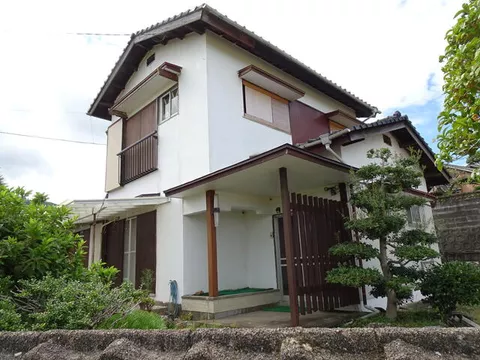 Imari City, Higashiyamayashiro Town, Sato (Sato Station) 2-story building 6DK
