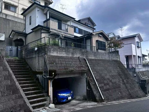 Kagoshima City Sakamoto Town (Senganen Station) 2-story 4SLDK
