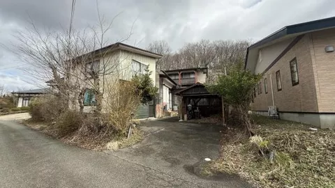 Akita City, Kamikitate Aramaki, Maeda (Ugo Ushijima Station) 2-story building 5LDK