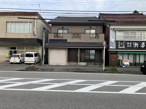 Uozu City, Suehiro-cho (Dentetsu Uozu Station) 2-story 8K