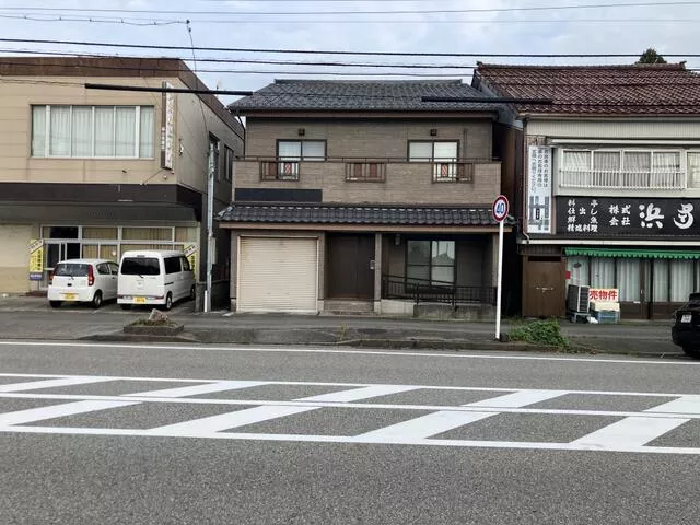 Uozu City, Suehiro-cho (Dentetsu Uozu Station) 2-story 8K